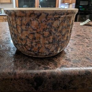 Antique spongeware bowl